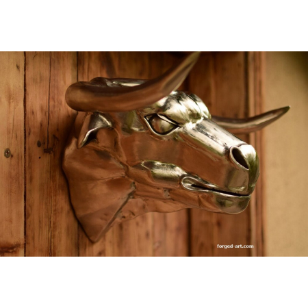 bull head on the wall metal
